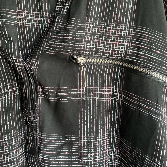 Black and Pink Tunic from Ricki’s Size 16 - Picture 5 of 5